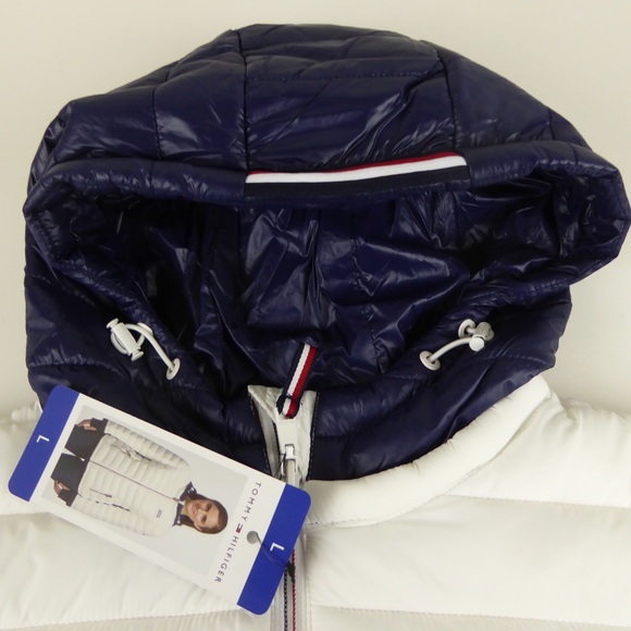 Tommy Hilfiger Packable Puffer Hooded Jacket NWT - Picture 7 of 12